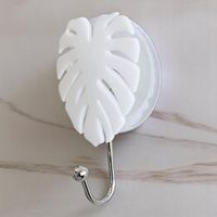 Крючок Tendance Лист на присоске, белый, 7 х 10 см
