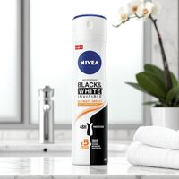 Deodorant NIVEA B&W Ultimate Impact, 150 ml