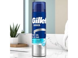 Gel de ras GILLETTE Cooling Eucal, 200 ml