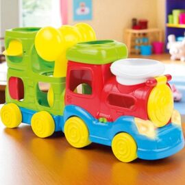 Поезд с мячиками и молотком WINFUN, Со звуками и светом