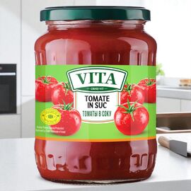 Томаты в собственном соку VITA 680г