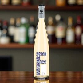 Вино FAMBER Viorica, белое, сухое, 0.75 л