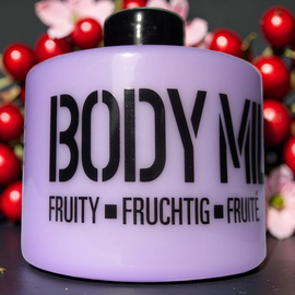 Молочко для тела MADES Stackable Fruity Purple, 300 мл
