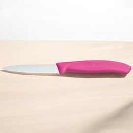 Нож VICTORINOX Swiss Classic, paring, 8cm, wavy, pointer tip, pink, 6.7636.115