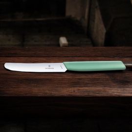 Нож VICTORINOX Swiss Modern, tomato and table, wavy, mint, 11см, 6.9006.11W41