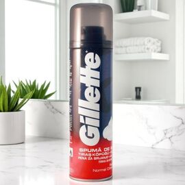 Пена для бритья GILLETTE Regular 200 мл