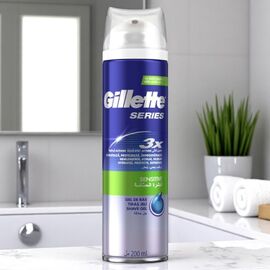 Гель для бритья GILLETTE SENSITIVE, 200 мл