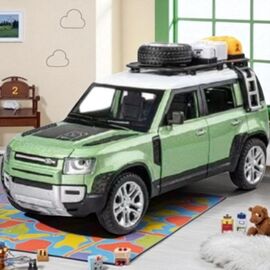Модель автомобиля Land Rover Defender CHE ZHI CZ607B, 1:24, металл, со звуками и подсветкой, ZJA357769