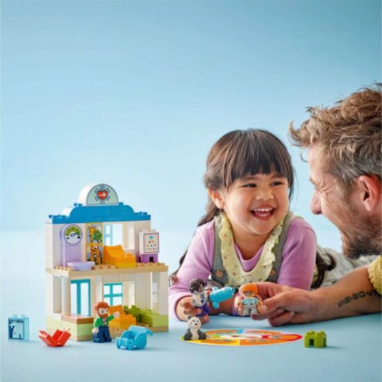 Constructor LEGO Duplo 10449 "Prima vizita la doctor", 65 piese, 5 image