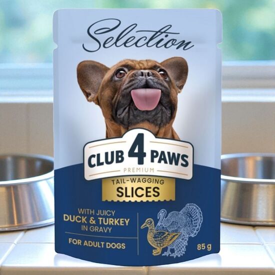 Влажный корм CLUB 4 PAWS Premium Selection, для взрослых собак, мелкие породы, кусочки с уткой и индейкой в соусе, 85 г